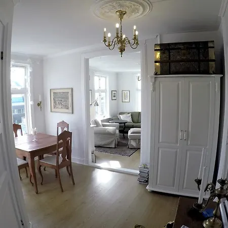 Charm - Center Apartment *